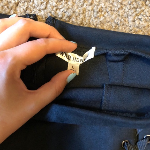 Showpo Inside Voice’s Suede Skirt - Picture 3 of 4